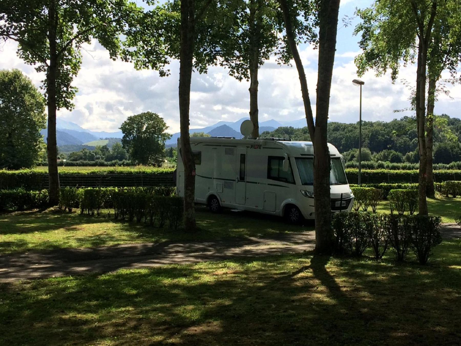 Camping Pyrenees Nature Oloron-Sainte-Marie Luaran gambar