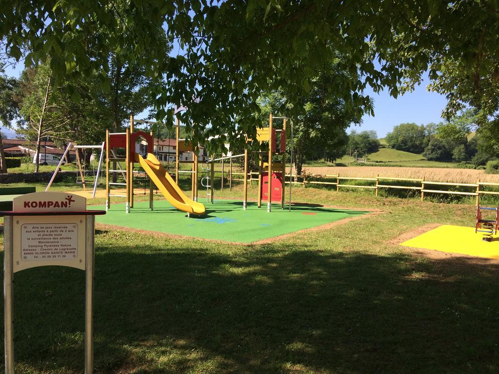 Camping Pyrenees Nature Oloron-Sainte-Marie Luaran gambar